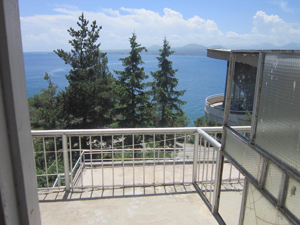 Sevan Writers House Exterior photo